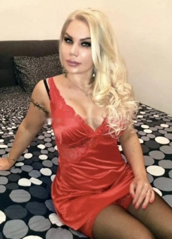 girl escort potenza alice